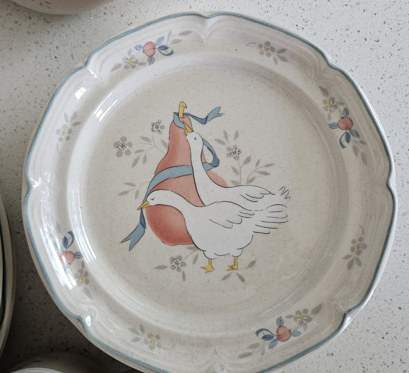Main image 6