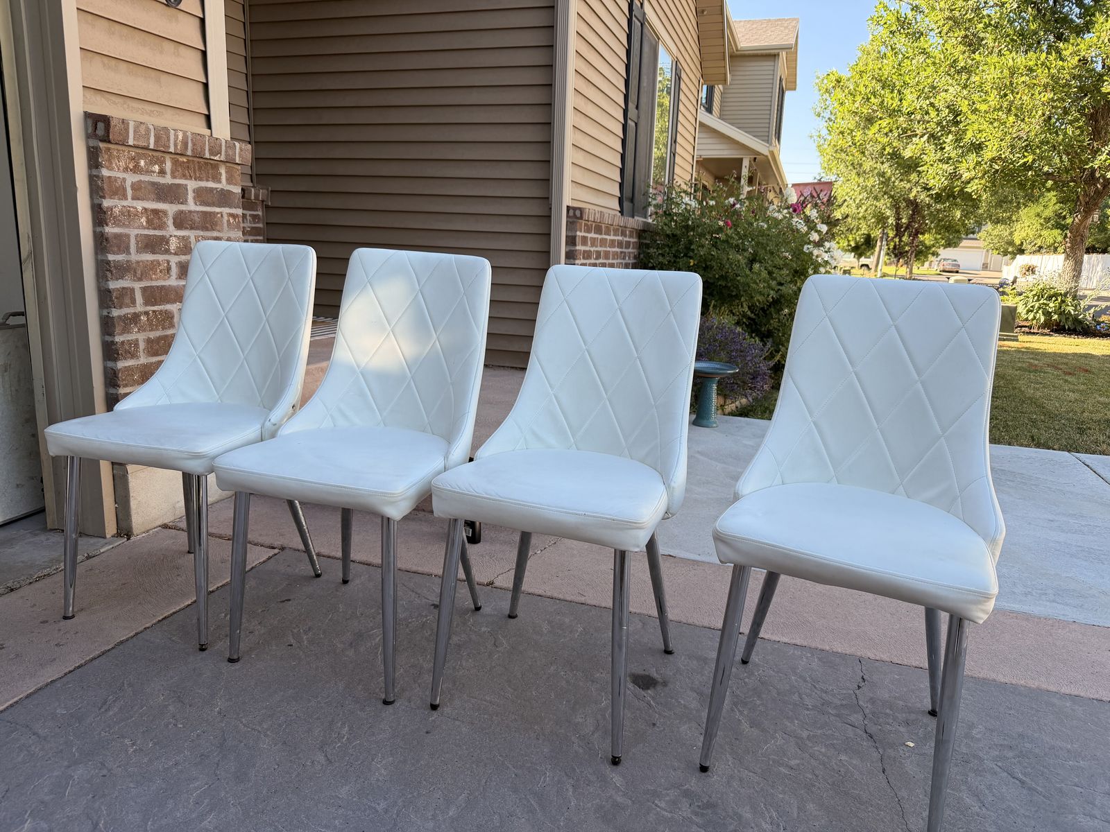 Set of 4 White Faux Leather Dining Chairs with Chrome Legs - Quilted Back Design