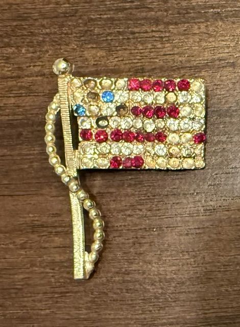 Vintage Patriotic Costume Jewelry Red White Blue Dodds American Flag Pin Brooch