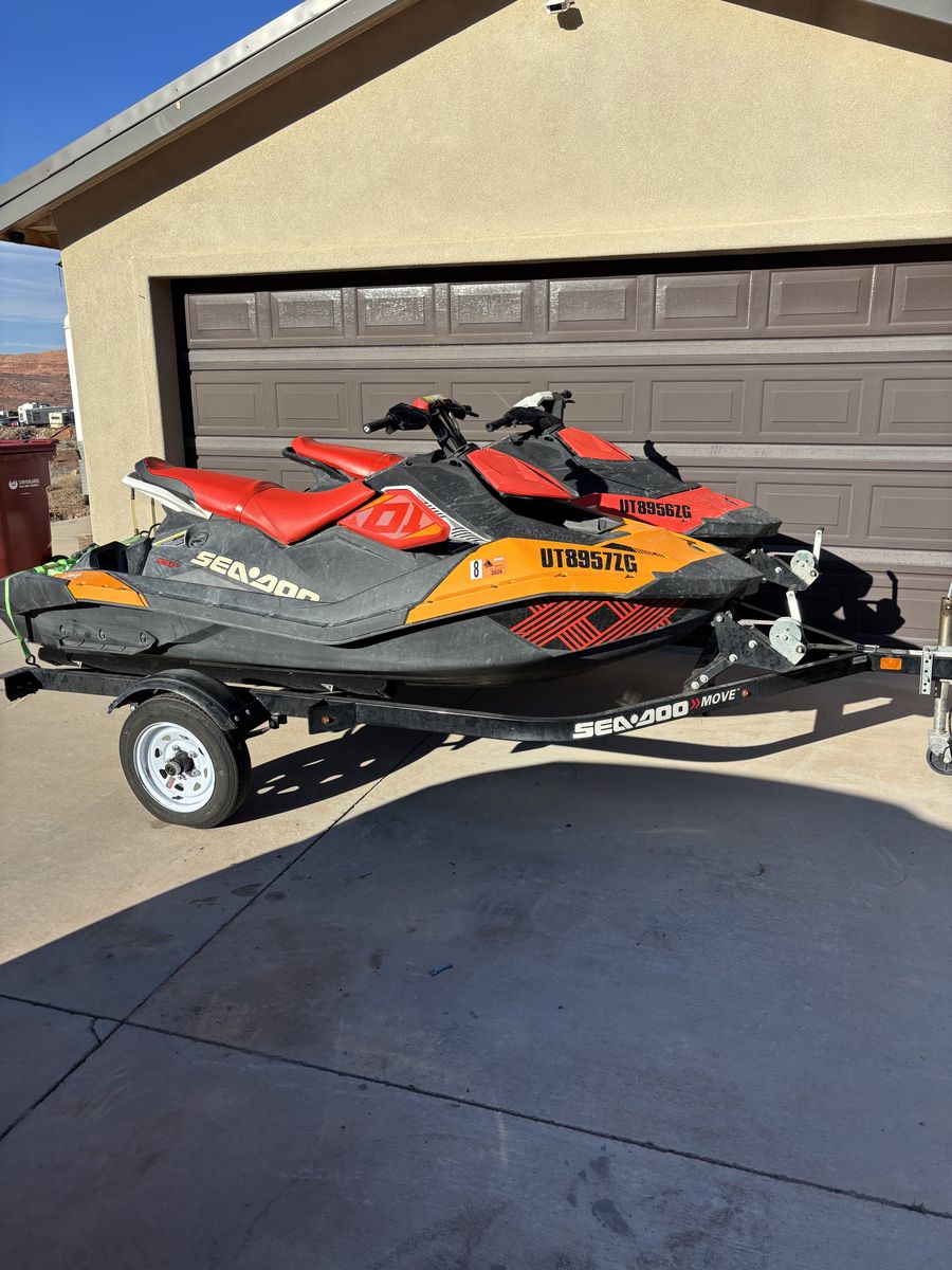2016 Seadoo spark & 2018 Seadoo trixx