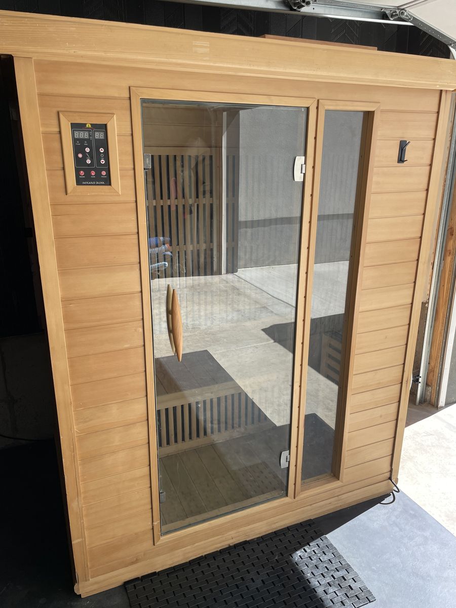 120v 2-3 Person Sauna 210 Degrees Cedarwood
