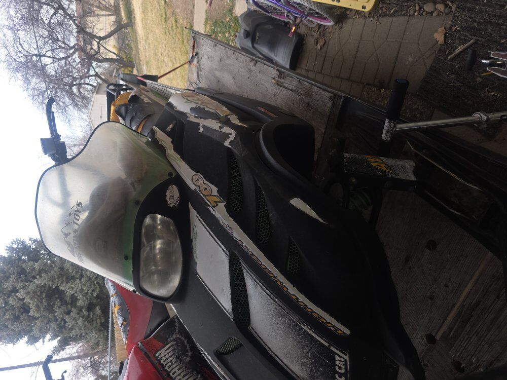 99 Artic Cat  700 powder special