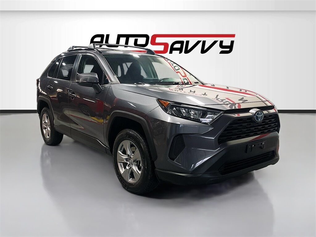 2022 Toyota RAV4 LE