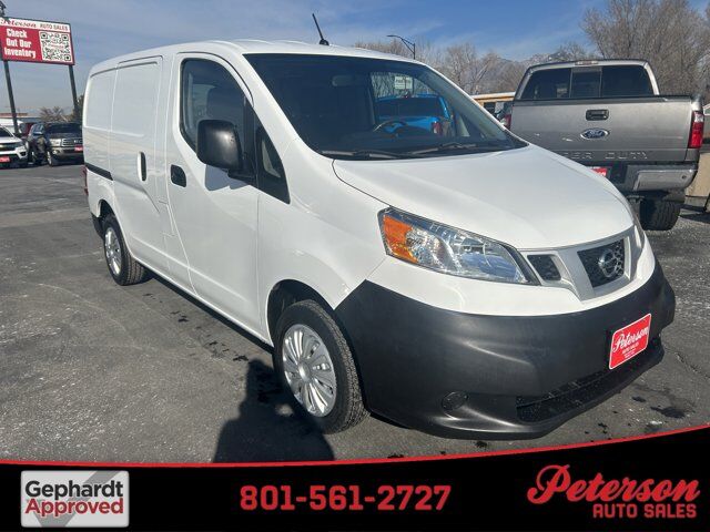 2014 Nissan NV S