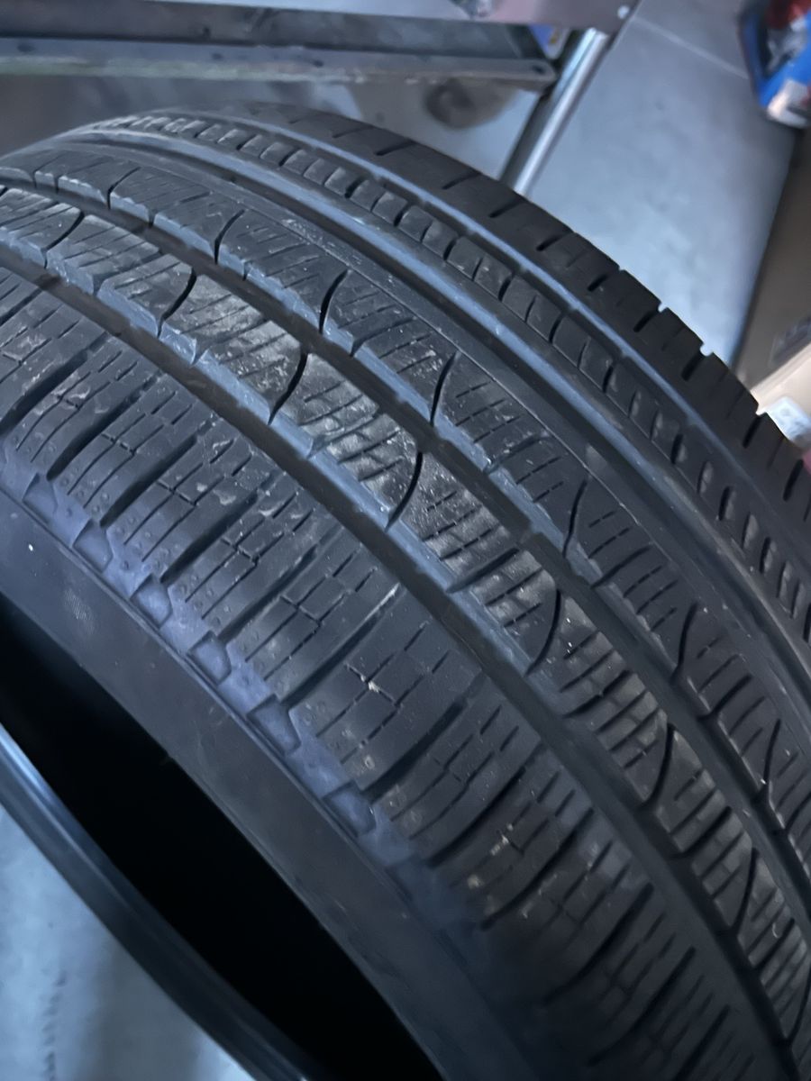 Pirelli Scorpion Verde 285/45/R22-4 tires