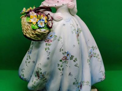 Vintage Italian porcelain figurine