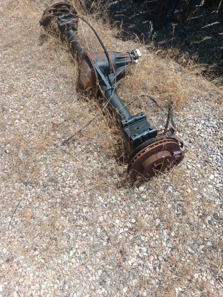 12 Bolt posi with disc brakes