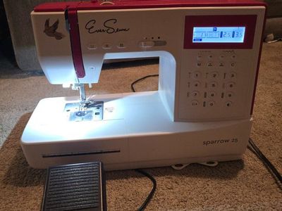 EverSewn Sparrow 25 Computerized Sewing Machine with Foot Pedal and Accessories