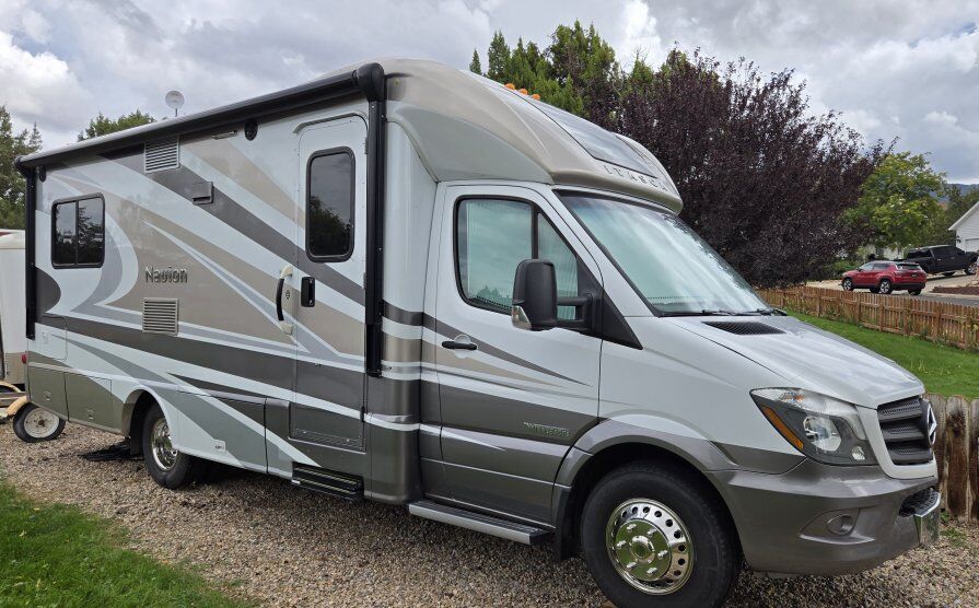 2015 Winnebago Navion Itasca IQ Motorhome