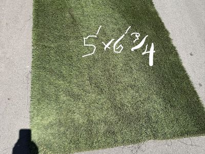 Artificial Turf / Fake Grass – 5’ x 6.5’ – Great Condition