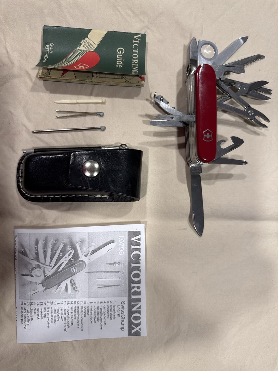 *VINTAGE* Victorinox SwissChamp Swiss Army Knife with Leather Sheath and Manuals *New*