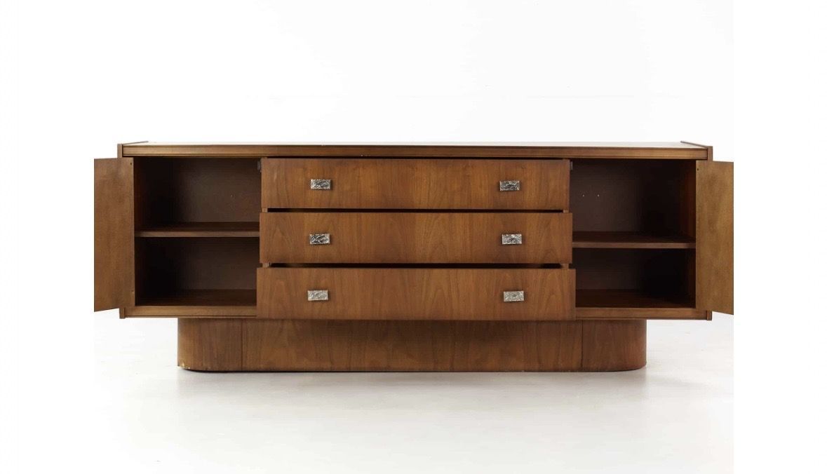 Beautiful vintage  Mid Century Modern Credenza, entertainment center, vintage MCM, Dresser,  Paul Evans Brutalist style