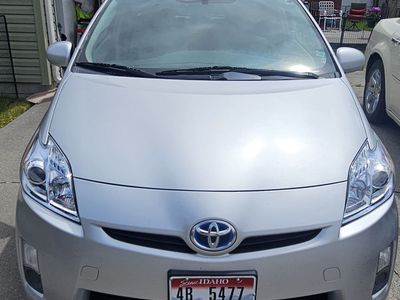 2010 Toyota Prius III