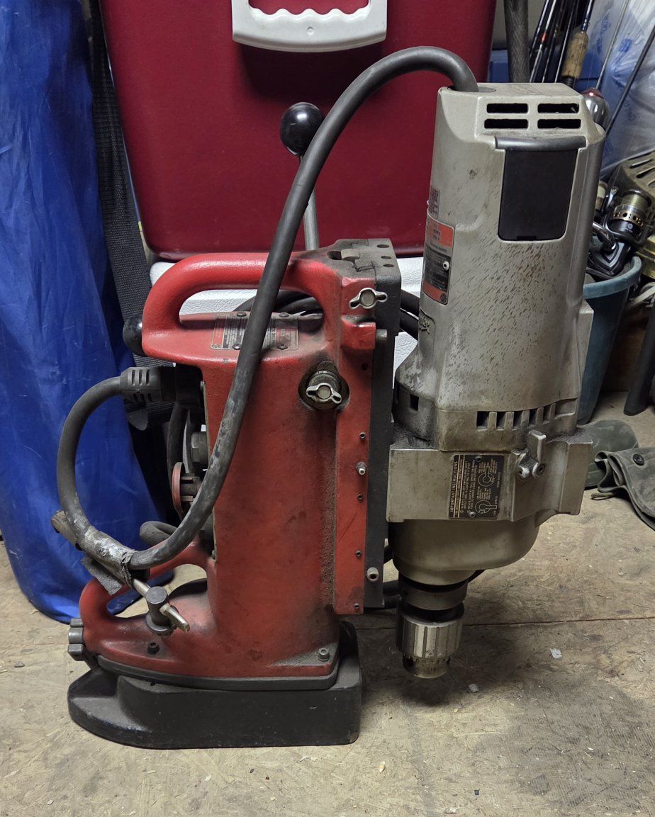 Milwaukee Mag Drill