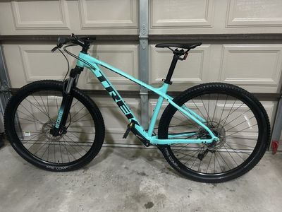 6 Mountain Bikes For Sale - Read Ad Description