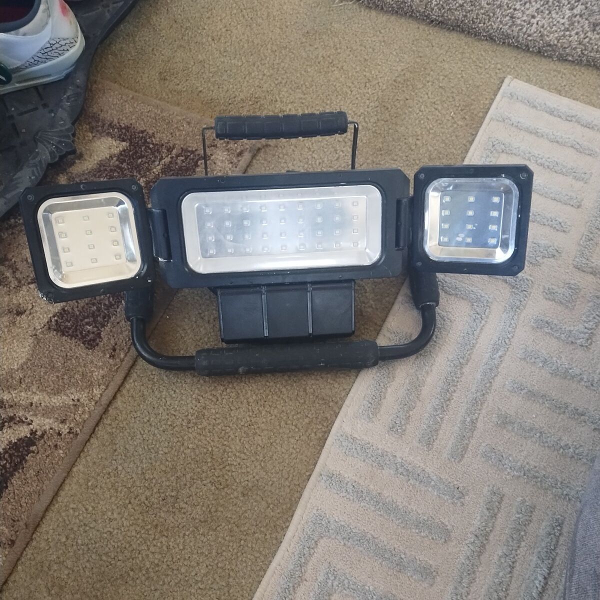LED WORK LIGHT