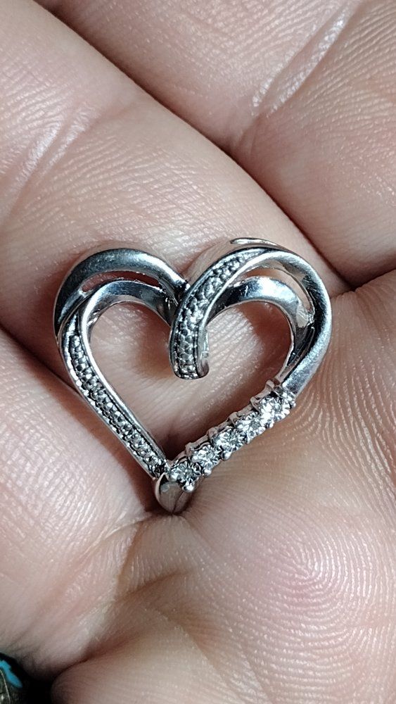 .925 SILVER AND NATURAL DIAMONDS HEART PENDANT