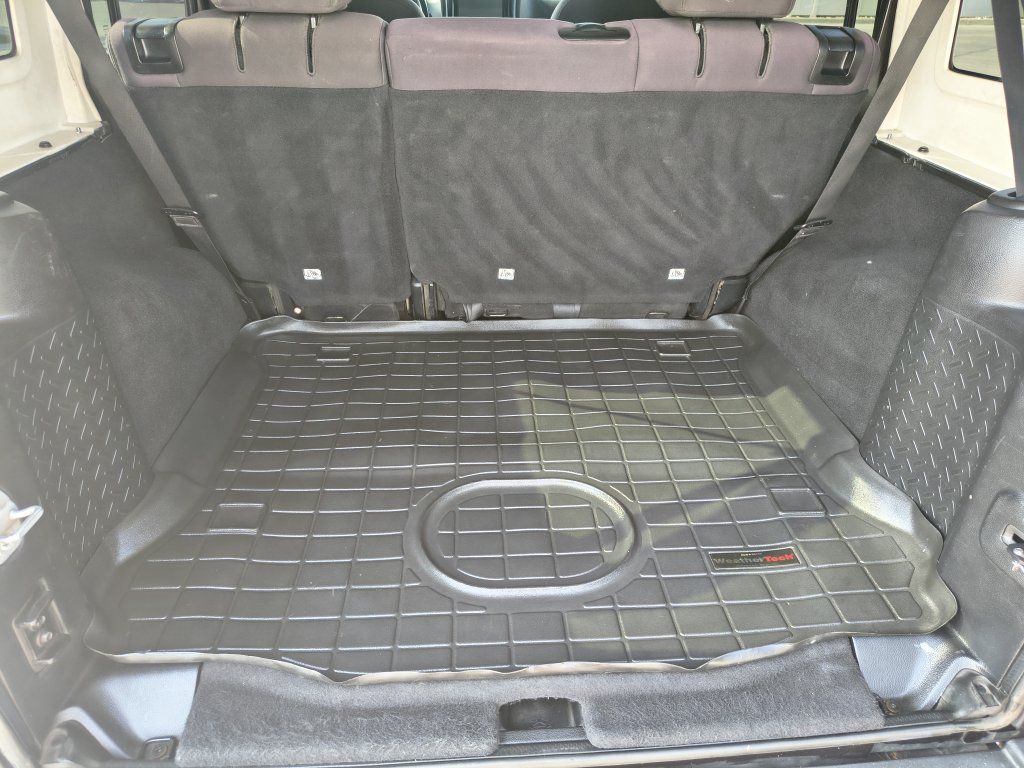 Main image 8