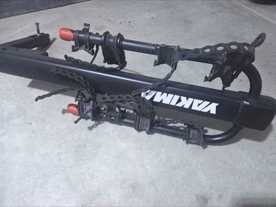 Yakima double down 4 tilting high mounted bike rack for cars trucks suv
