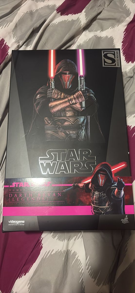 Hot Toys Darth Revan Special Edition (Complete) – Like New – $450 OBO