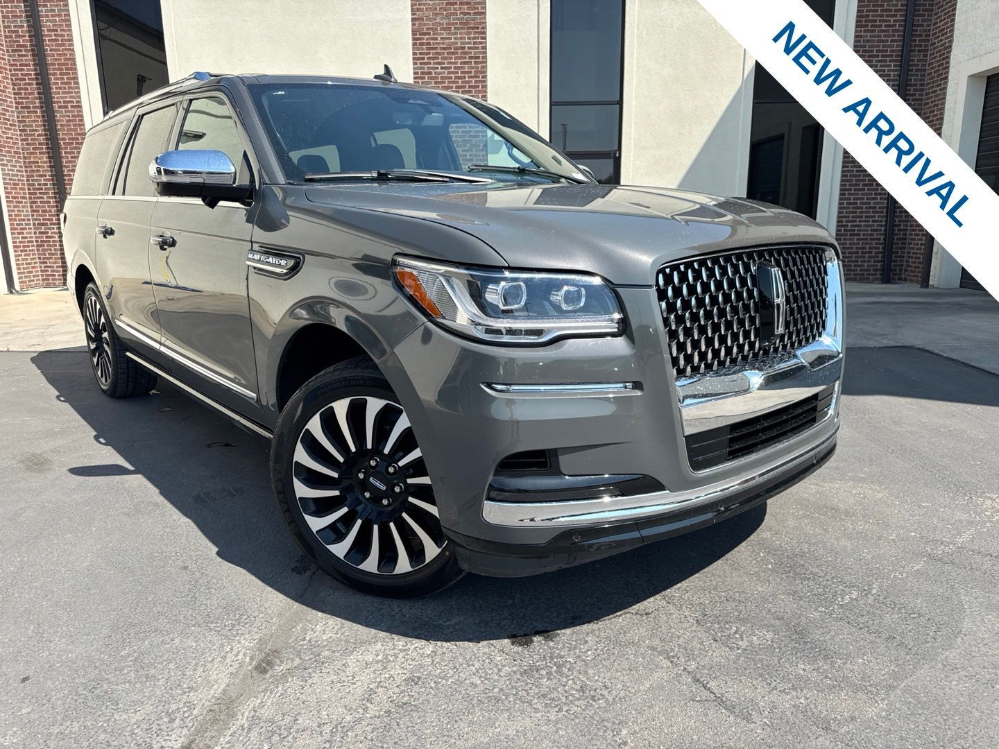 2023 Lincoln Navigator L Black Label