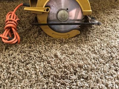 7 1/4" Black & Decker Circular Saw
