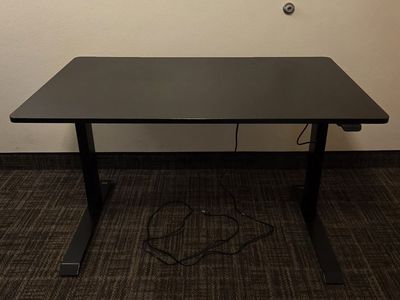 Insignia 47 inch Black Electric Standing Desk (Fully Assembled)