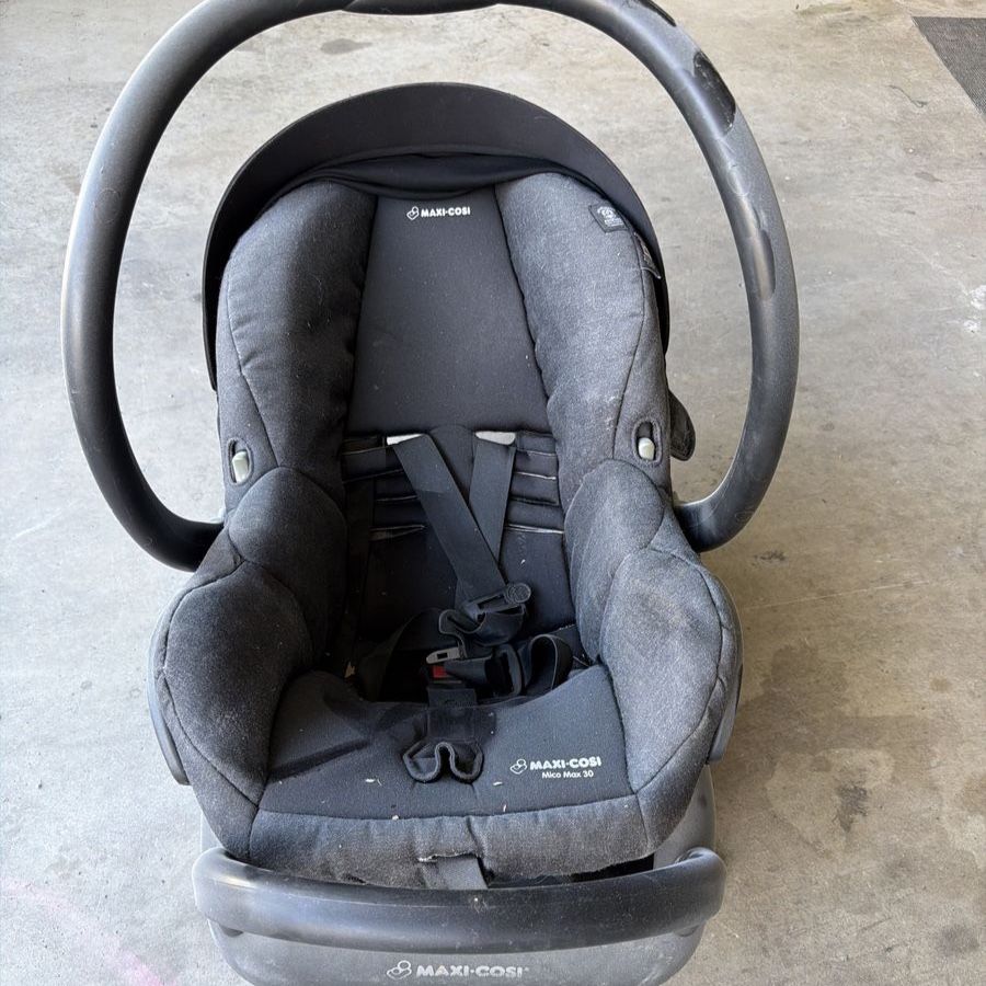 Maxi-Cosi Mico Max 30 Infant Car Seat - Black