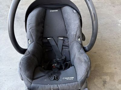 Maxi-Cosi Mico Max 30 Infant Car Seat - Black