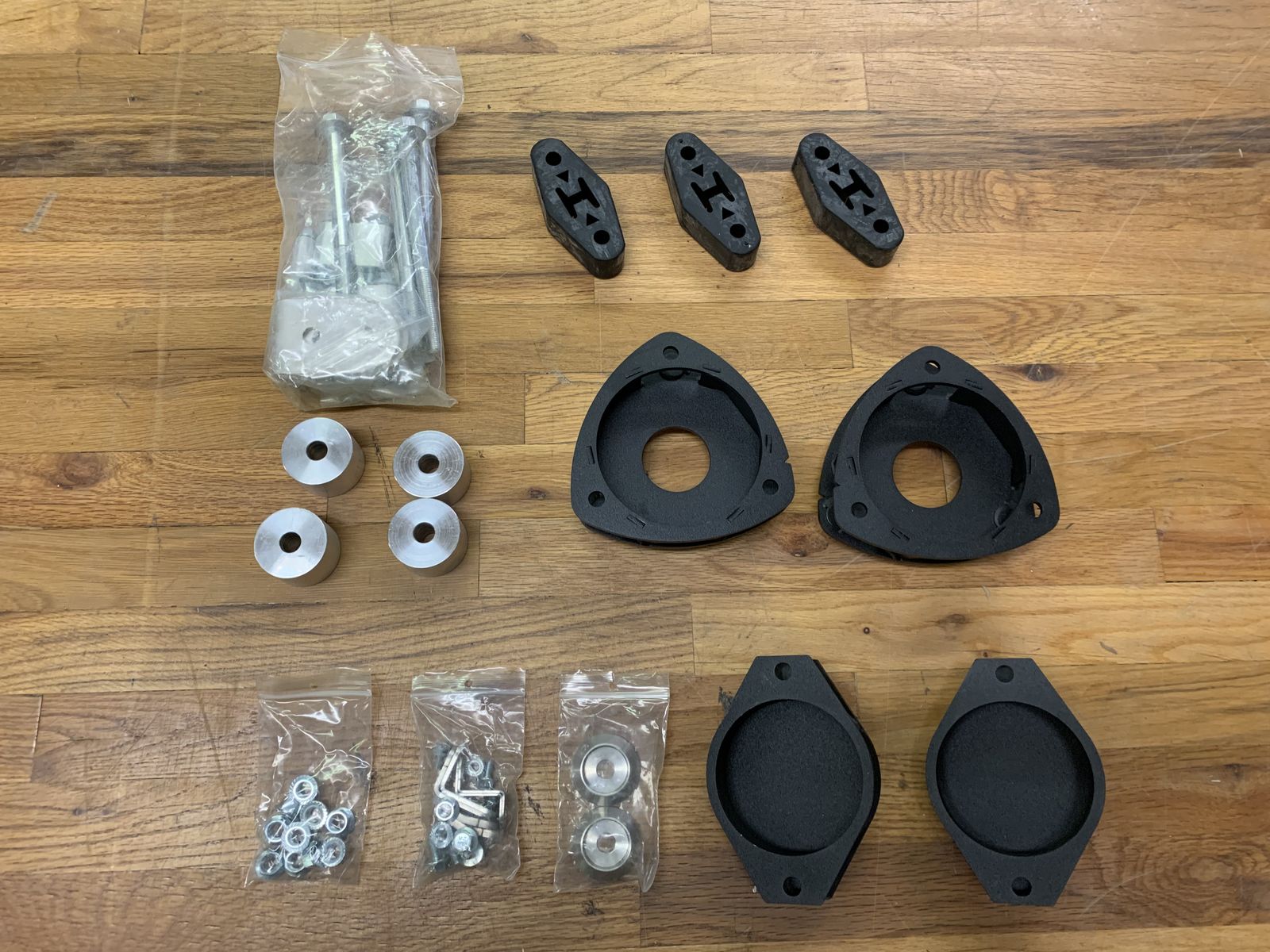 LP Aventure Powder Coated 1.5" Lift Kit 2018-2024 Subaru Crosstrek Cross Trek FLP-LIFT-CTA-18-BOPC