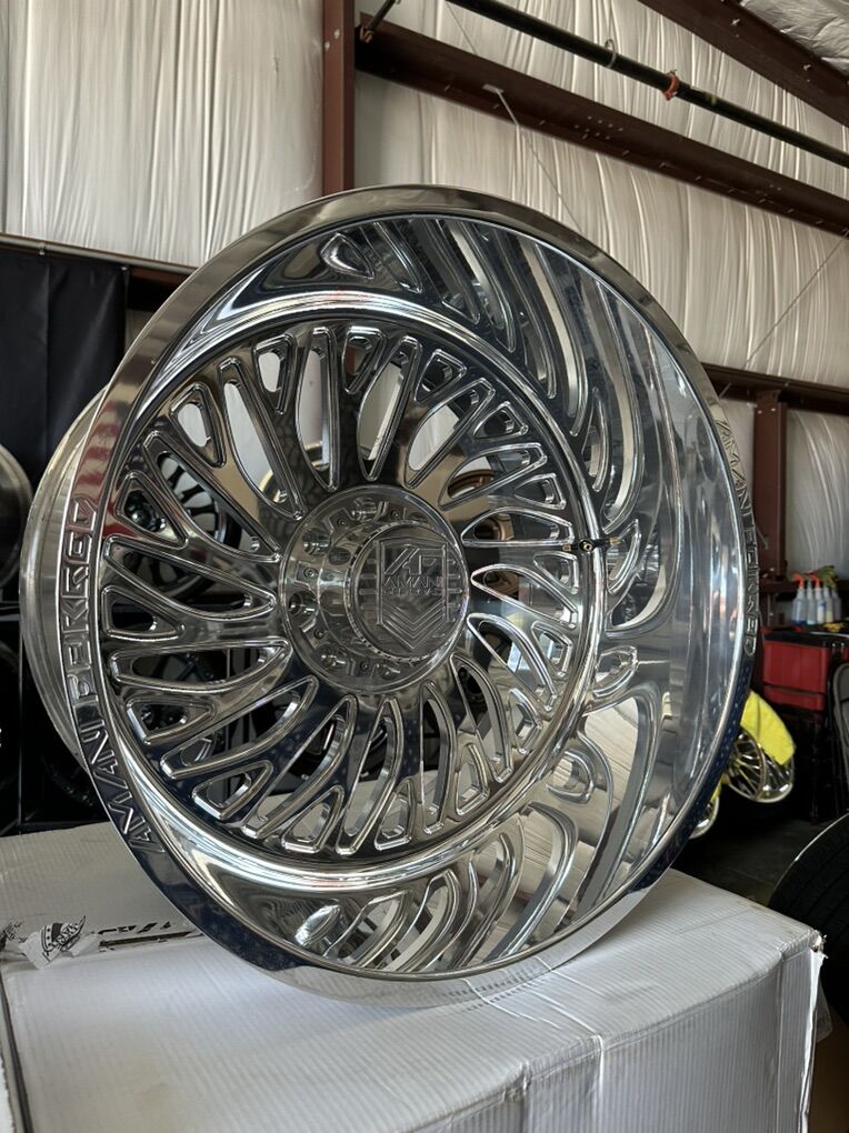 NEW 24x14 Amani Forged vamos