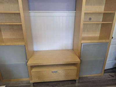 Awesome IKEA Wall Unit / Storage Shelves