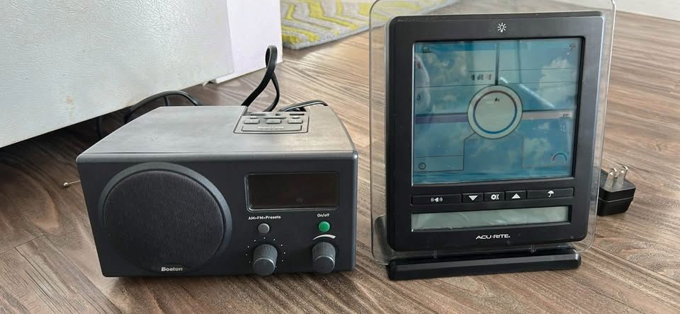Vintage Electric Weather Radios 2 Listings