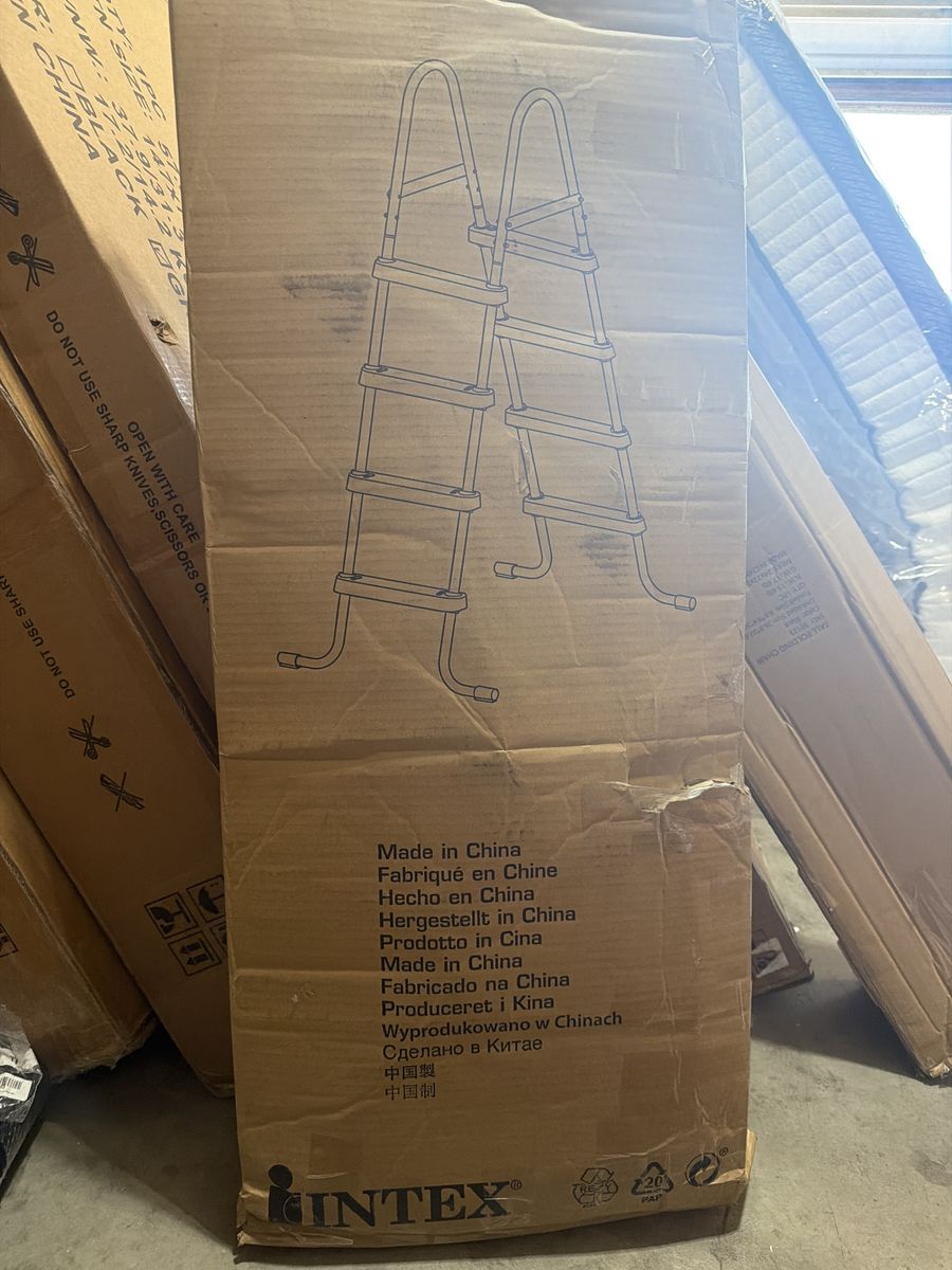 New Intex Pool Ladder