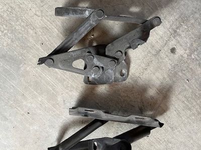 1967 -1968 Mustang Hood Hinges