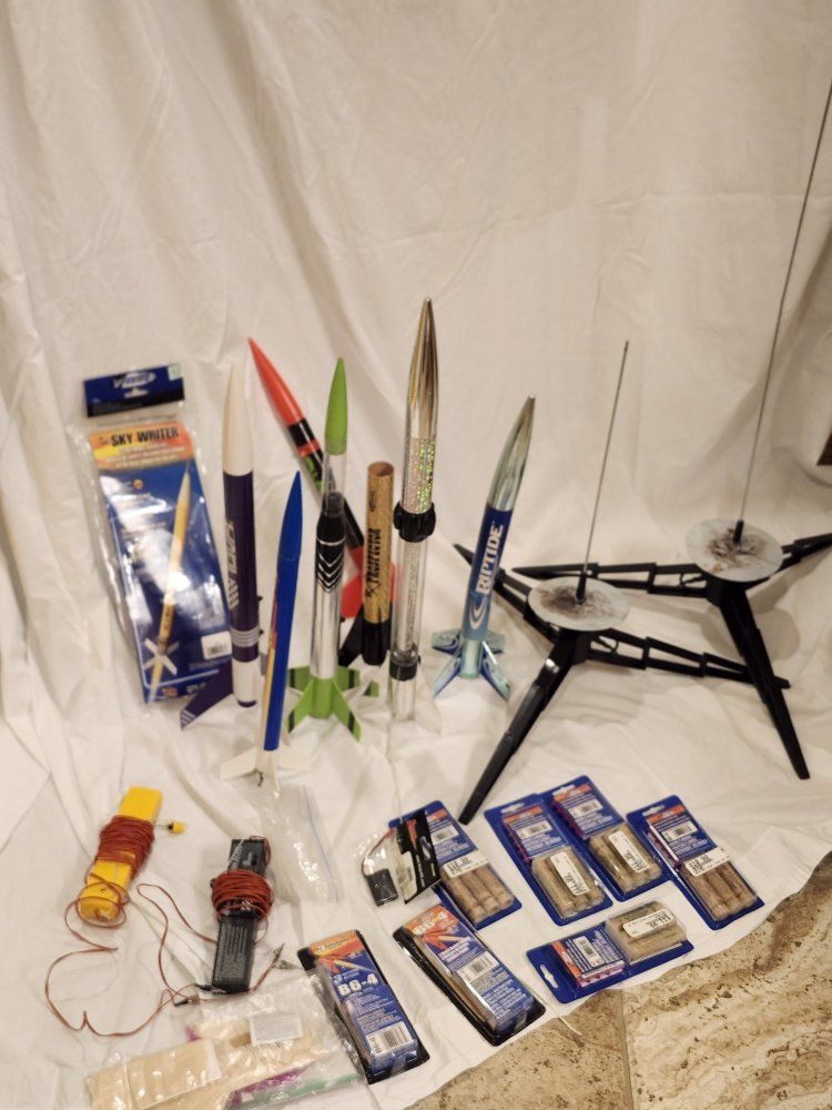 Main image 6