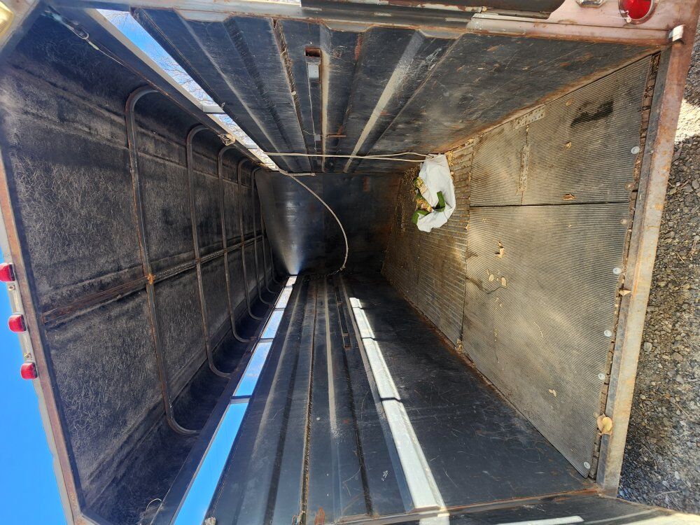 3 horse slant Trailer