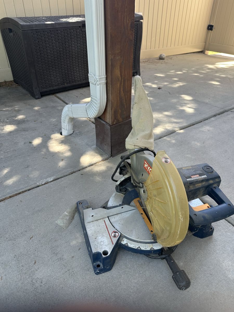RYOBI 10 in. Compound Miter Saw, Used - Great for DIY and Pro Projects