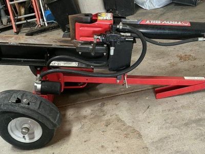 Troy-Bilt 27-Ton Log Splitter - Heavy-Duty Wood Splitting