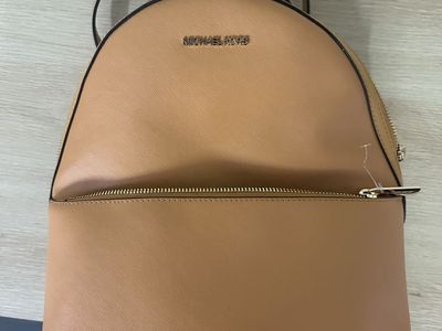 NWT Michael Kors Sheila Medium Front Pocket Backpack - Cider / Tan