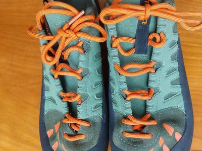 La Sportiva Tarantulace Climbing Shoes Men's Size 11 Green/Orange