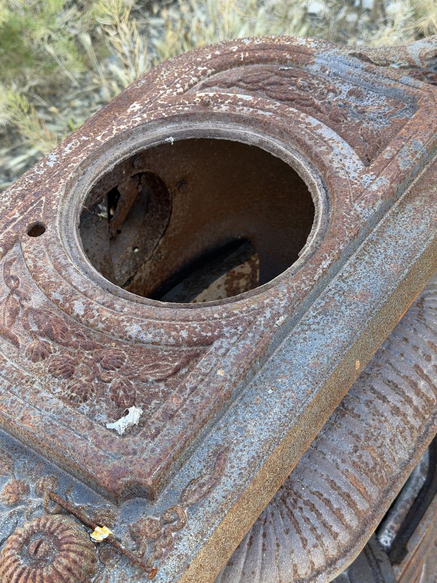 Main image 4