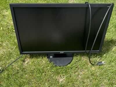 Acer Monitor (Great Condition)