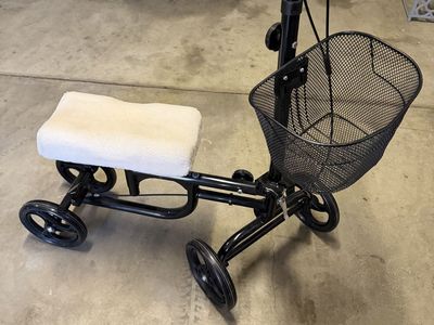 Knee Scooter
