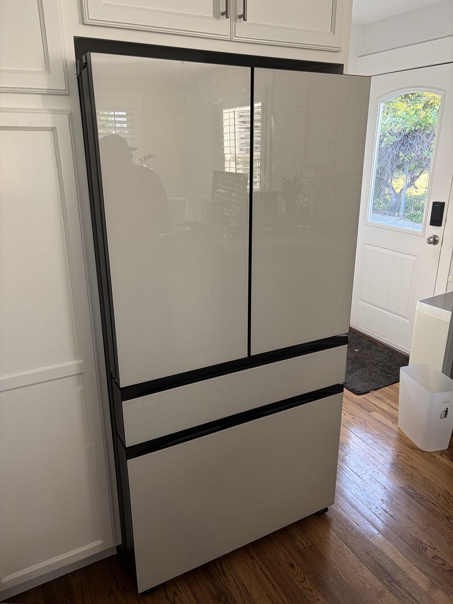 Samsung Bespoke 23 cu. ft. Counter Depth Refrigerator with Beverage Center