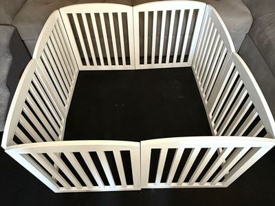 Dog Pen. Wooden Pet Playpen/Gate - Configurable, Expandable Design