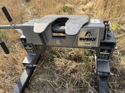 Husky slide hitch