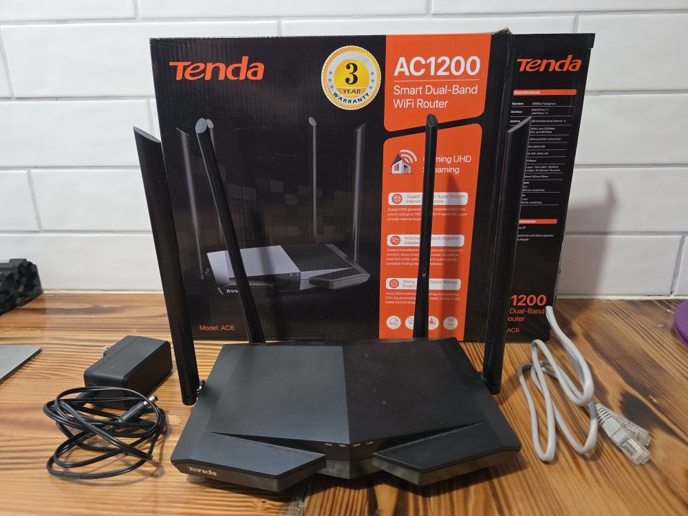 Tenda AC1200 Smart Dual-Band Wifi Router