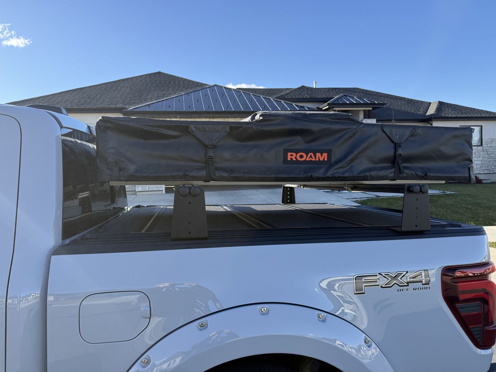 Main image 6