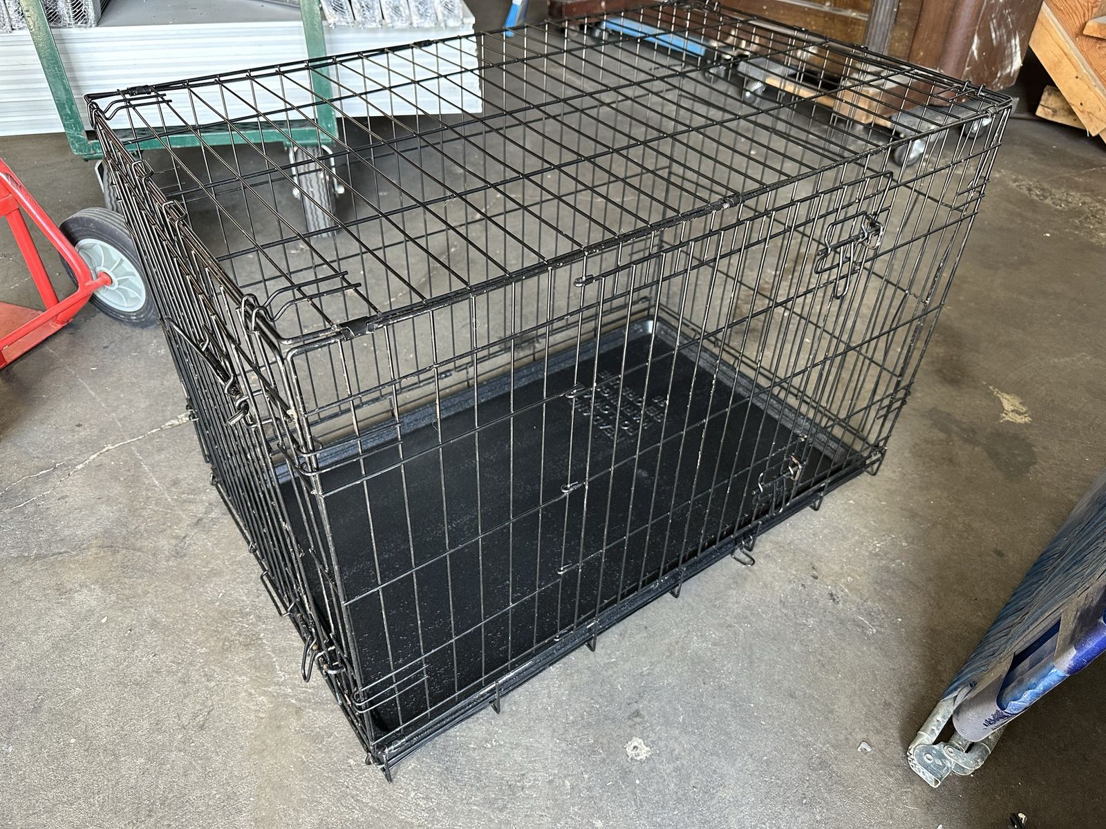 Medium Dog Crate Kennel